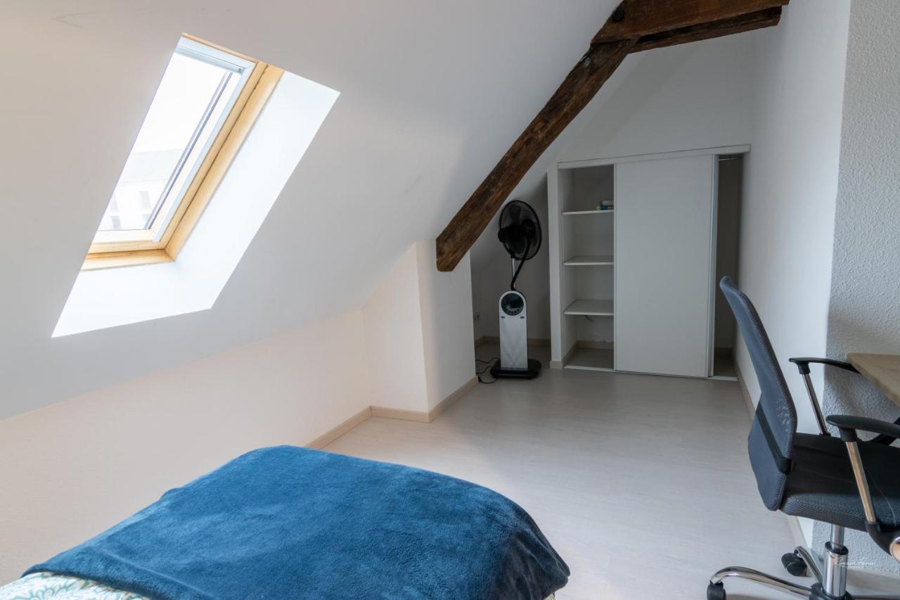 Magnifique Appartement Renove Dans Residence Saumur Exterior foto